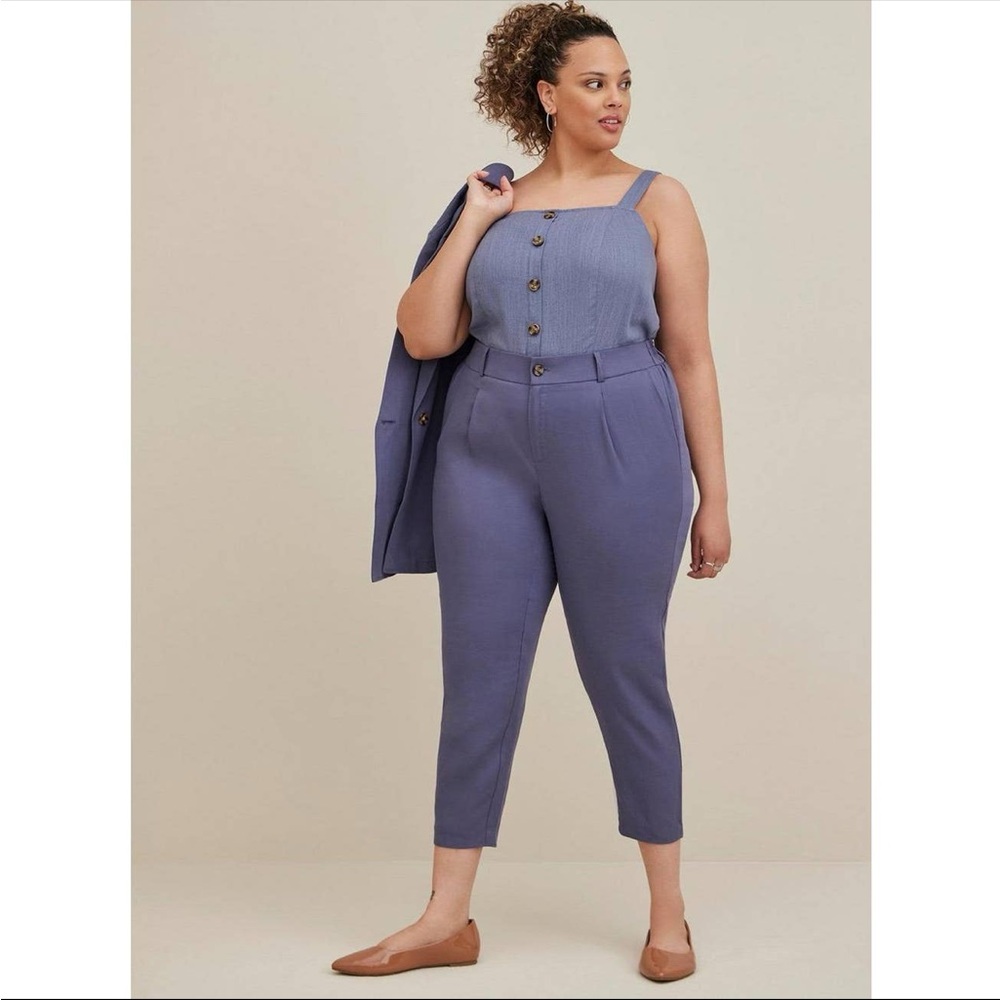 Torrid tapered pleated pants